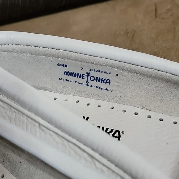 Minnetonka Sz 7 - Picture 8 of 8